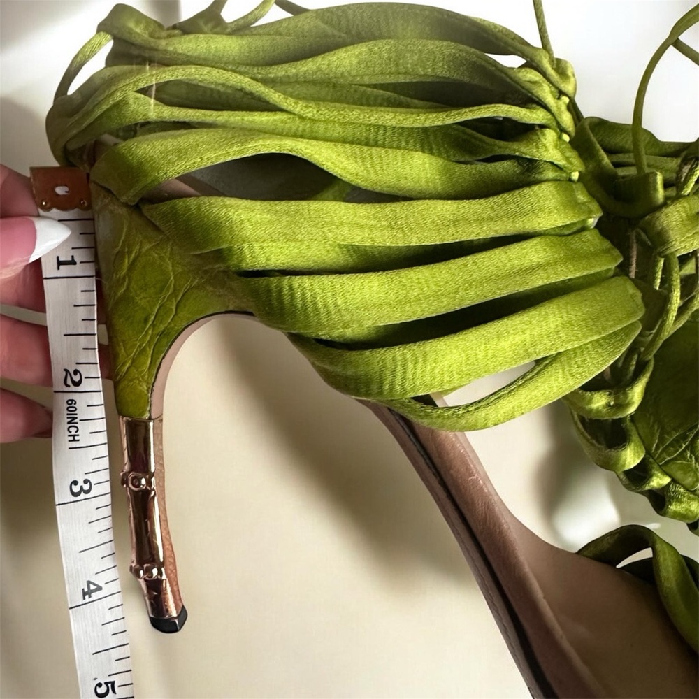 Gucci Tom Ford Vibrant Green Satin bamboo runway Heels sz.39C - Picture 13 of 15